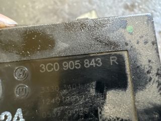 bontott VW PASSAT B6 Gyújtáskapcsoló Házzal