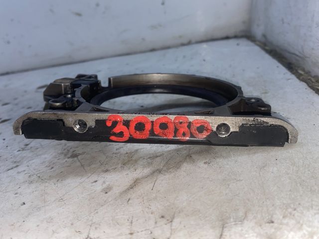 bontott VW PASSAT B6 Hátsó Főtengely Szimmeringház