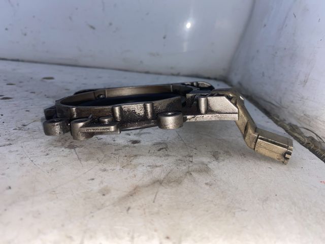 bontott VW PASSAT B6 Hátsó Főtengely Szimmeringház