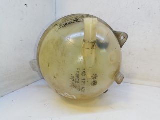 bontott VW PASSAT B6 Kiegyenlítő Tartály