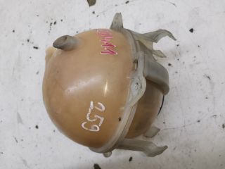 bontott VW PASSAT B6 Kiegyenlítő Tartály