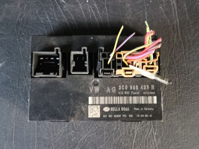 bontott VW PASSAT B6 Komfort Elektronika