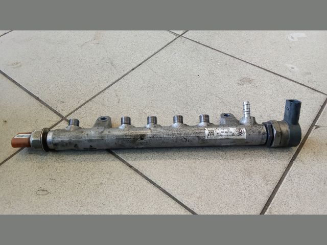 bontott VW PASSAT B6 Közösnyomócső