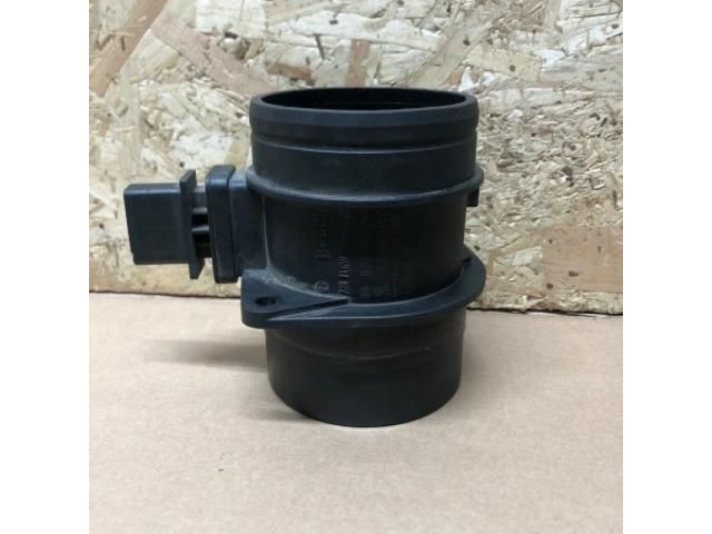 bontott VW PASSAT B6 Légtömegmérő