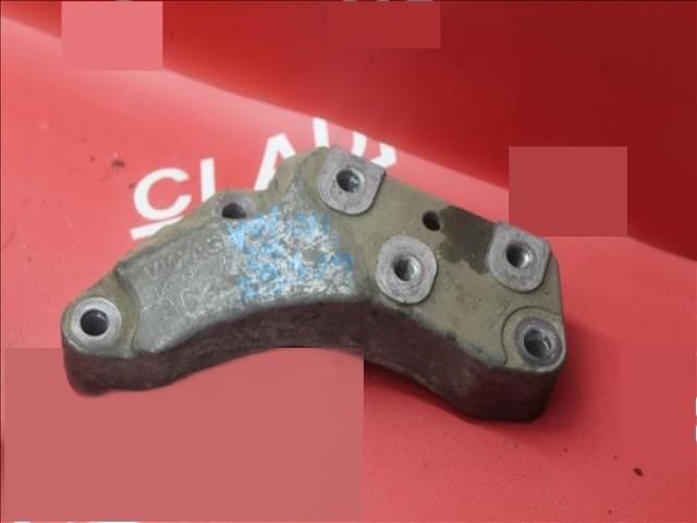 bontott VW PASSAT B6 Motor Tartó Bak (Fém)