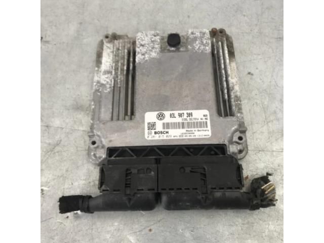 bontott VW PASSAT B6 Motorvezérlő