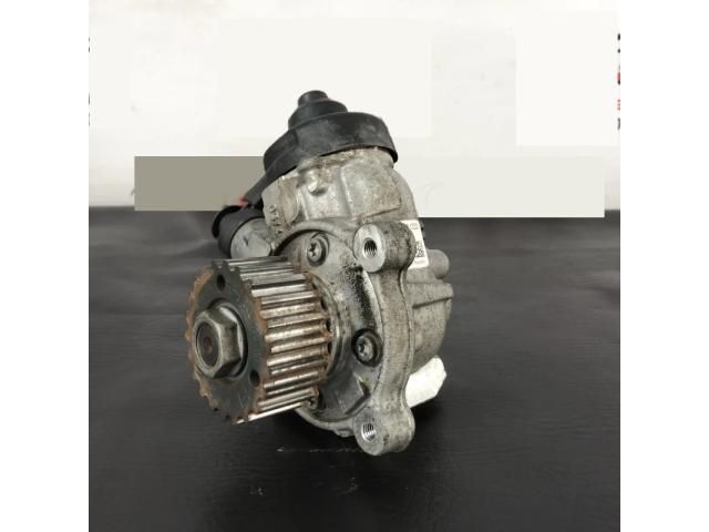 bontott VW PASSAT B6 Nagynyomású Szivattyú