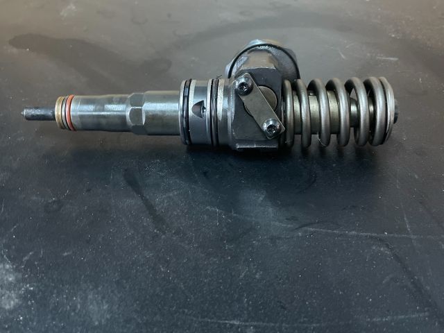 bontott VW PASSAT B6 Porlasztó (1 db)