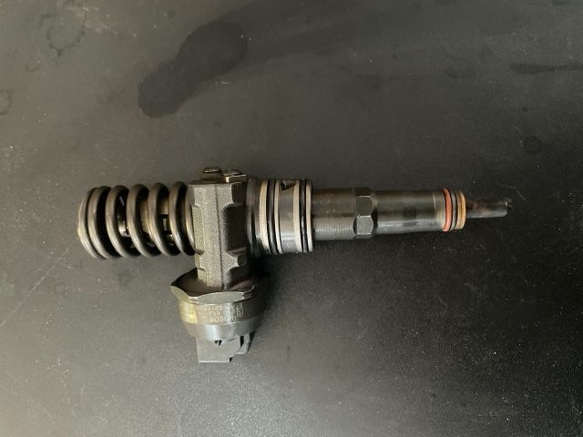 bontott VW PASSAT B6 Porlasztó (1 db)