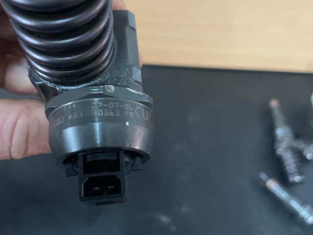 bontott VW PASSAT B6 Porlasztó (1 db)