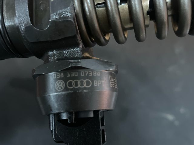 bontott VW PASSAT B6 Porlasztó (1 db)