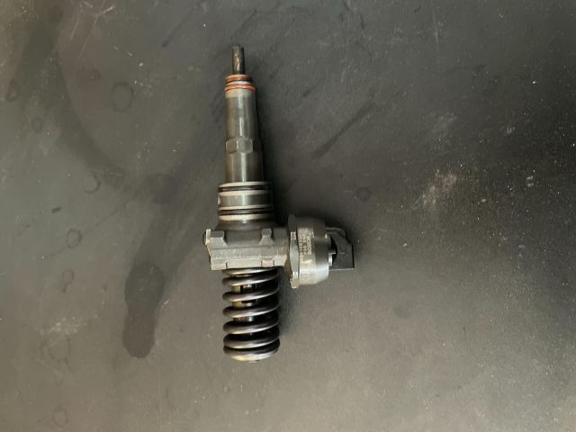 bontott VW PASSAT B6 Porlasztó (1 db)