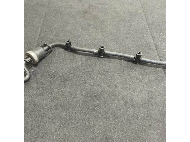 bontott VW PASSAT B6 Résolajcső