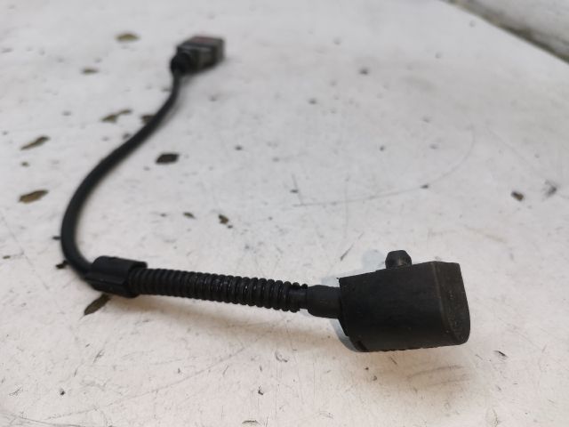 bontott VW PASSAT B6 Vezérműtengely Fordulatszám Jeladó