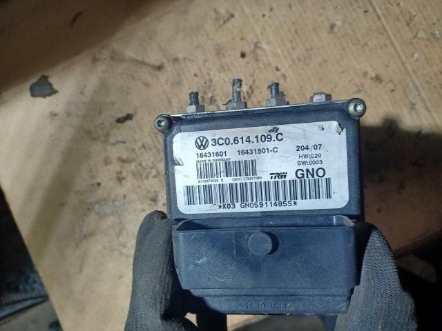 bontott VW PASSAT B6 ABS Kocka