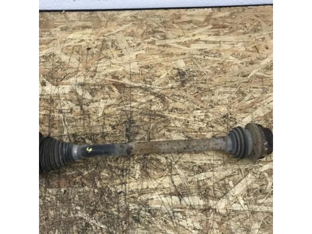 bontott VW PASSAT B6 Bal hátsó Féltengely