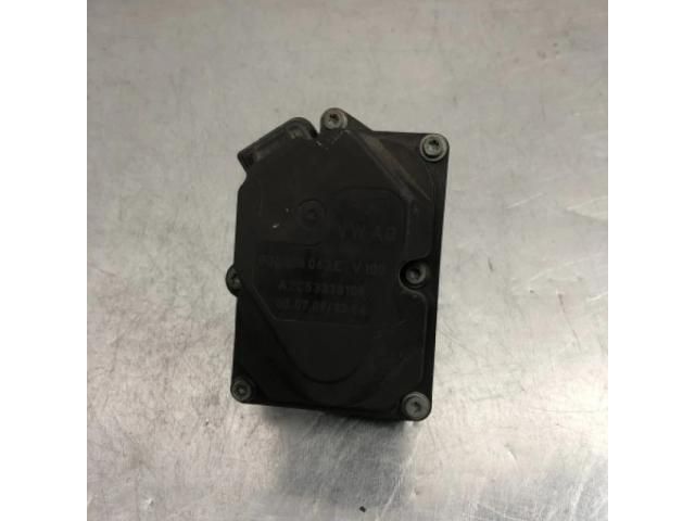 bontott VW PASSAT B6 Fojtószelep (Elektromos)