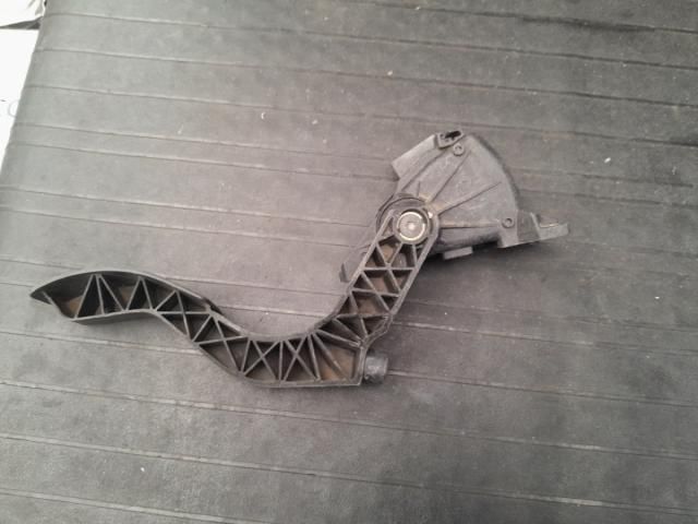 bontott VW PASSAT B6 Gázpedál (Elektromos)