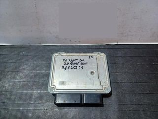 bontott VW PASSAT B6 Motorvezérlő