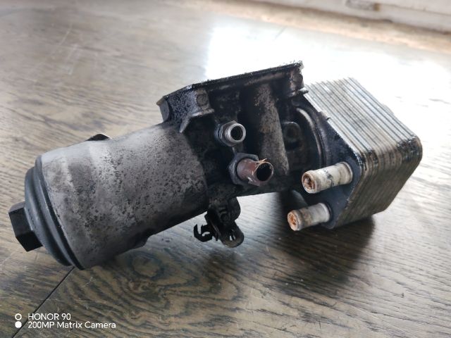 bontott VW PASSAT B6 Olajszűrő Ház