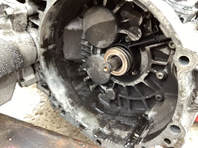 bontott VW PASSAT B6 Váltó (Mechanikus)