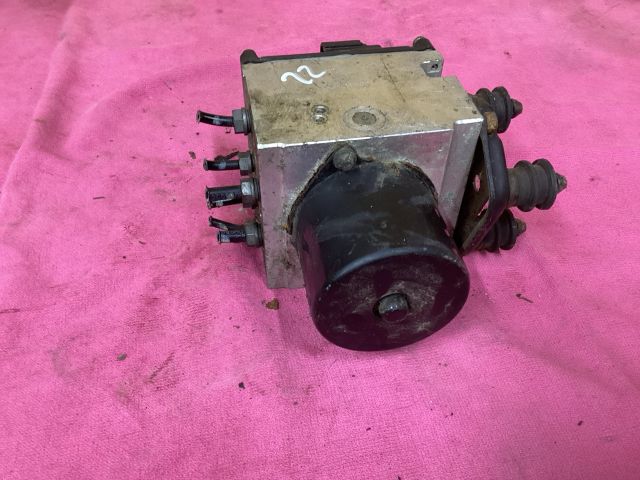 bontott VW PASSAT B6 ABS Kocka