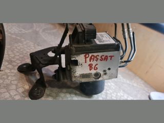 bontott VW PASSAT B6 ABS Kocka