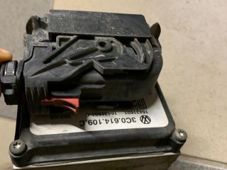 bontott VW PASSAT B6 ABS Kocka