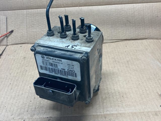 bontott VW PASSAT B6 ABS Kocka