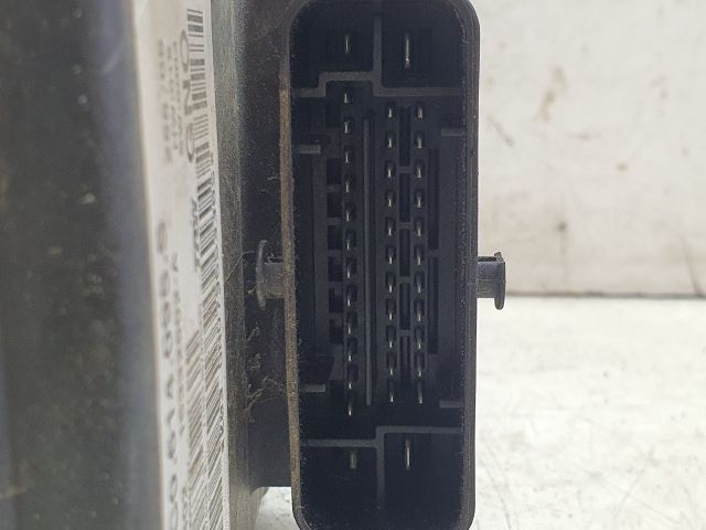 bontott VW PASSAT B6 ABS Kocka