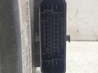 bontott VW PASSAT B6 ABS Kocka