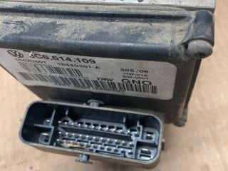 bontott VW PASSAT B6 ABS Kocka