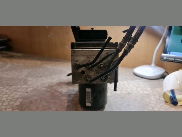 bontott VW PASSAT B6 ABS Kocka