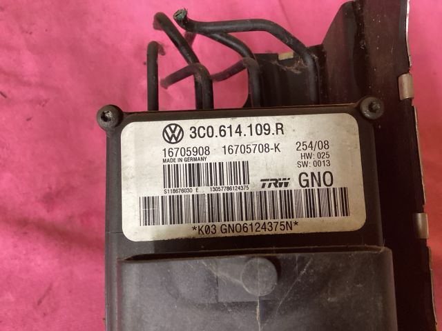 bontott VW PASSAT B6 ABS Kocka