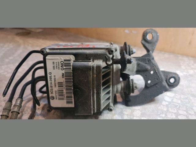 bontott VW PASSAT B6 ABS Kocka