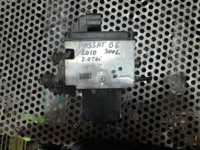 bontott VW PASSAT B6 ABS Kocka