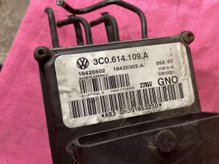 bontott VW PASSAT B6 ABS Kocka