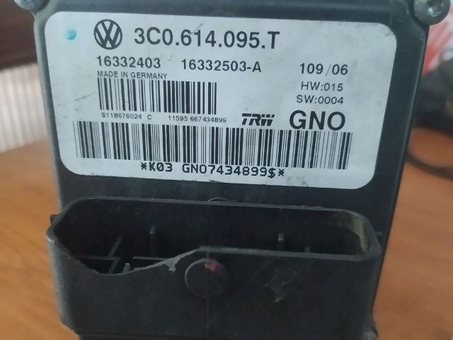 bontott VW PASSAT B6 ABS Kocka