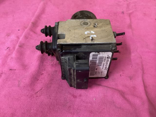 bontott VW PASSAT B6 ABS Kocka