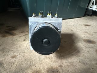 bontott VW PASSAT B6 ABS Kocka