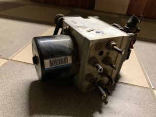 bontott VW PASSAT B6 ABS Kocka