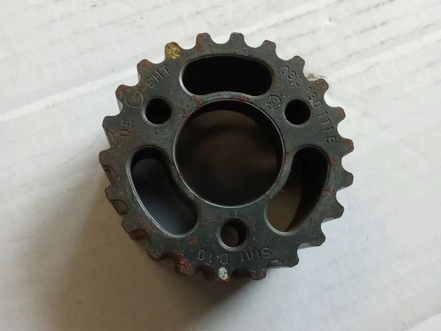 bontott VW PASSAT B6 Adagoló Bordáskerék / Lánckerék