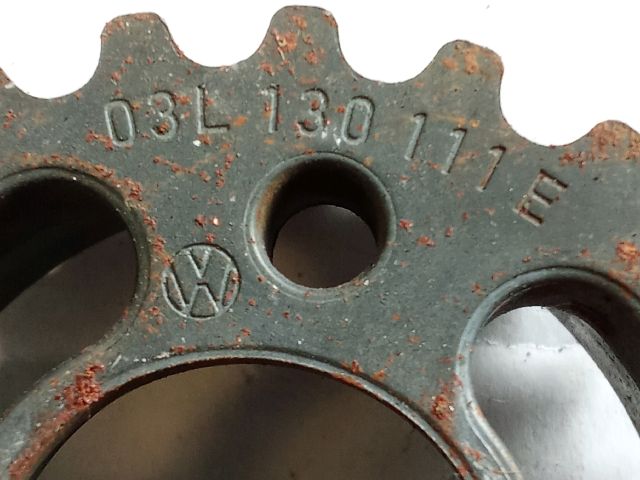 bontott VW PASSAT B6 Adagoló Bordáskerék / Lánckerék