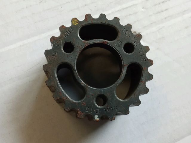 bontott VW PASSAT B6 Adagoló Bordáskerék / Lánckerék