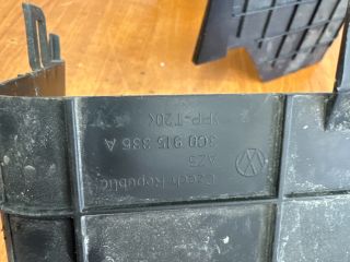 bontott VW PASSAT B6 Akkumulátor Fedél