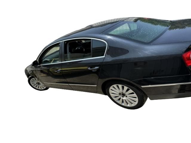 bontott VW PASSAT B6 Akkumulátor Fedél