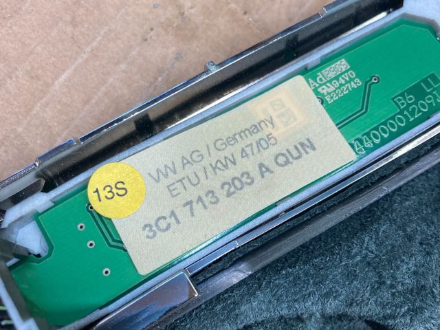 bontott VW PASSAT B6 Automata Váltókar