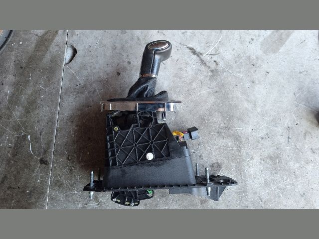 bontott VW PASSAT B6 Automata Váltókar