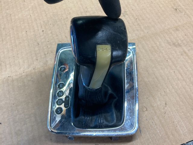 bontott VW PASSAT B6 Automata Váltókar