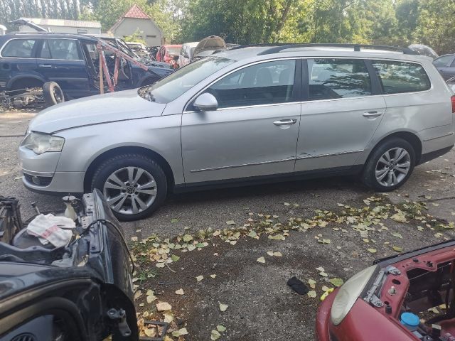 bontott VW PASSAT B6 Bal első Csonkállvány Kerékaggyal